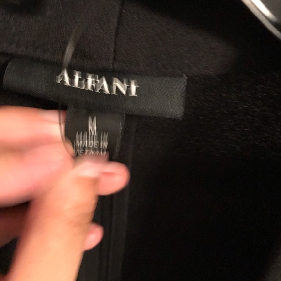 Black Alfani Blazer - Picture 2 of 2